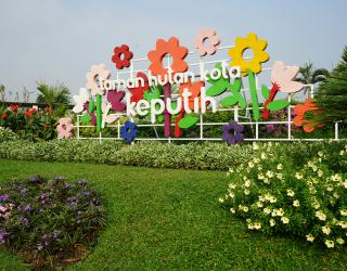 Taman Harmoni Surabaya yang akan bertransformasi menjadi destinasi wisata baru untuk memikat mata dan hati pengunjung. 
