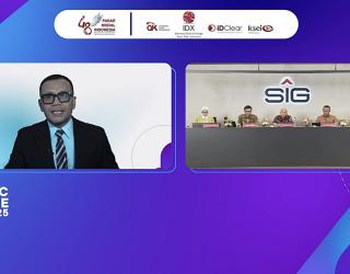 Jajaran direksi dan manajemen SIG pada acara Public Expose Live 2025, Jumat (12/9/2025).