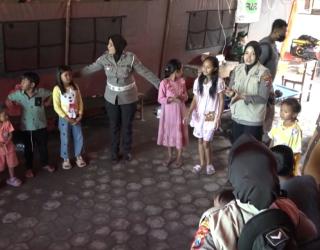 Polisi Terjunkan Tim Psikologi untuk Trauma Healing Anak Penyintas Erupsi Semeru