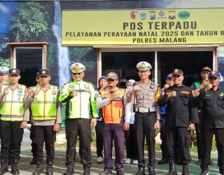 Wadirlantas Polda Jatim Pantau Arus Lalu Lintas Tol dan Arteri Selama Nataru