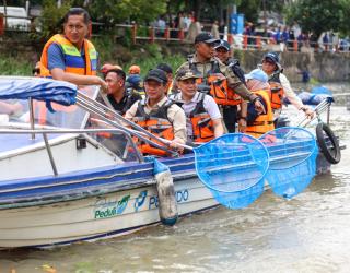 Surabaya Produksi 1.800 Ton Sampah Sehari, Pengelolaannya Dipuji Menteri LH