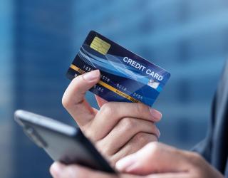 Kartu Kredit Indonesia Diluncurkan, BI Perluas MDR QRIS 0% Mulai Oktober