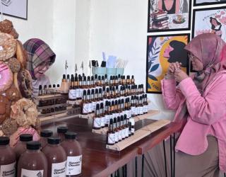 Small Party with Arroma, Wadah Kreatif Meracik Parfum Personal