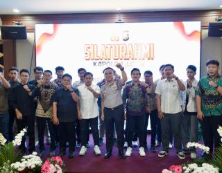 Perkuat Sinergi Kamtibmas, Kapolda Jatim Gelar Silaturahmi Bersama BEM se-Jawa Timur