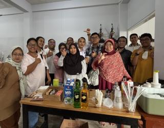 Hari Kesehatan Mental Sedunia, Midtown Hotels Latih Warga Binaan Surabaya Meracik Kopi