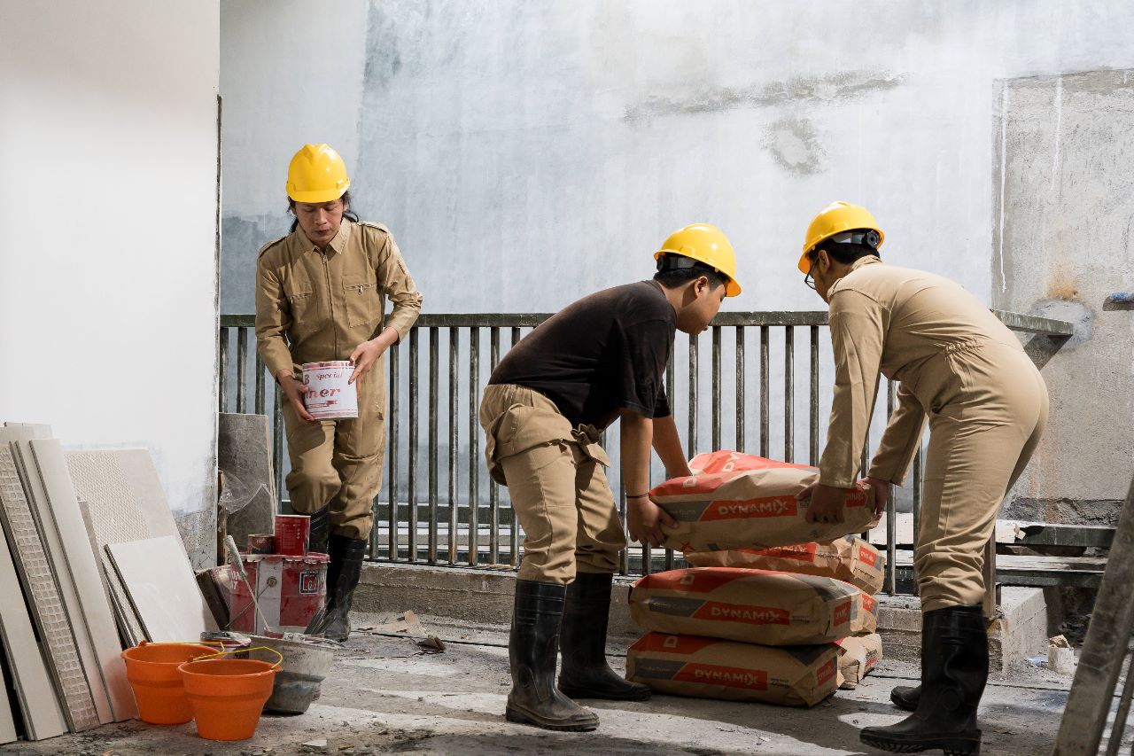 SobatBangun memberikan kemudahan bagi masyarakat dalam pembangunan dan renovasi bangunan dengan layanan berkualitas.