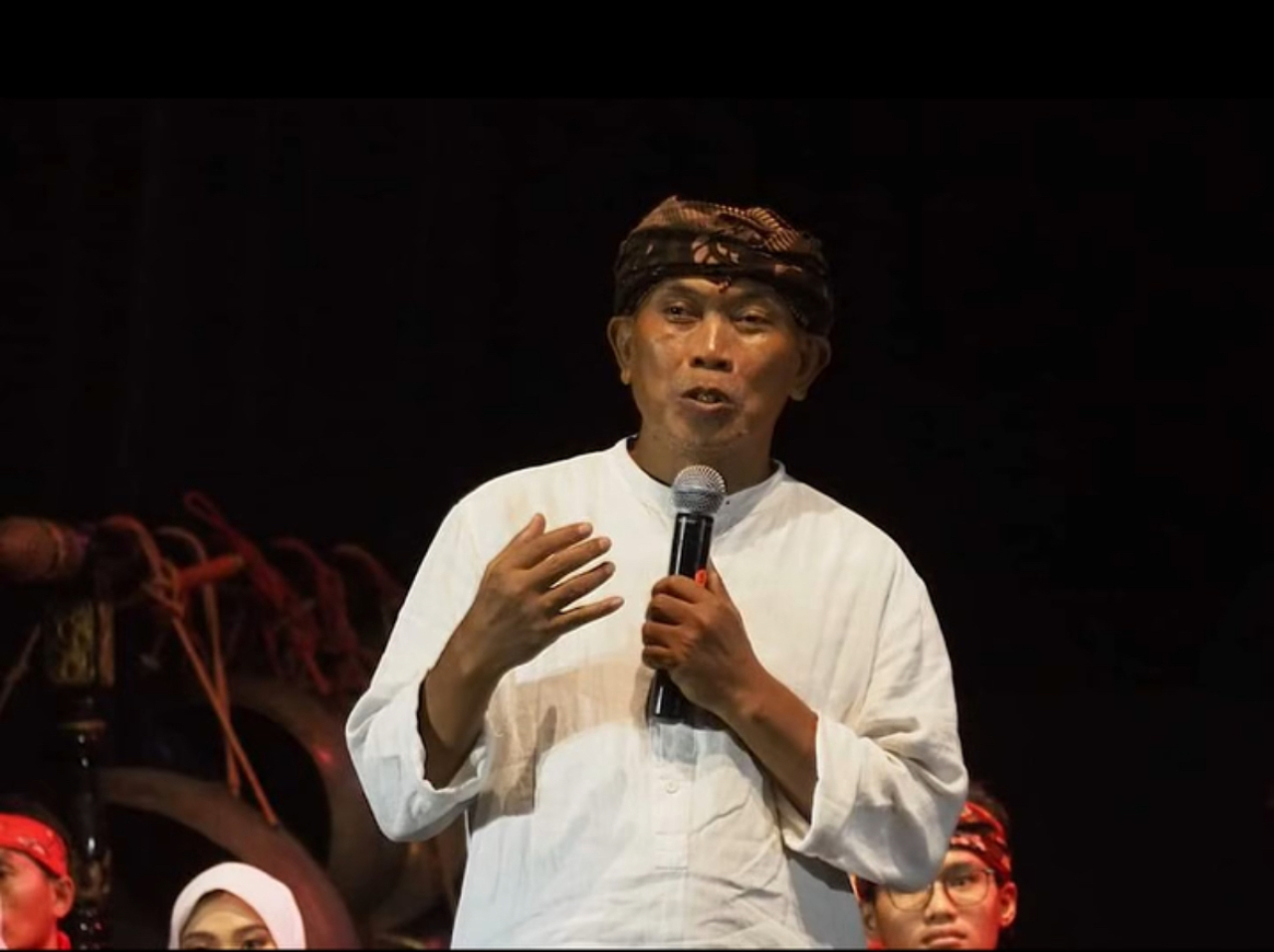 Bertahan Hidup di Dunia Seni ala Heri Lentho Bertahan Hidup di Dunia Seni ala Heri Lentho