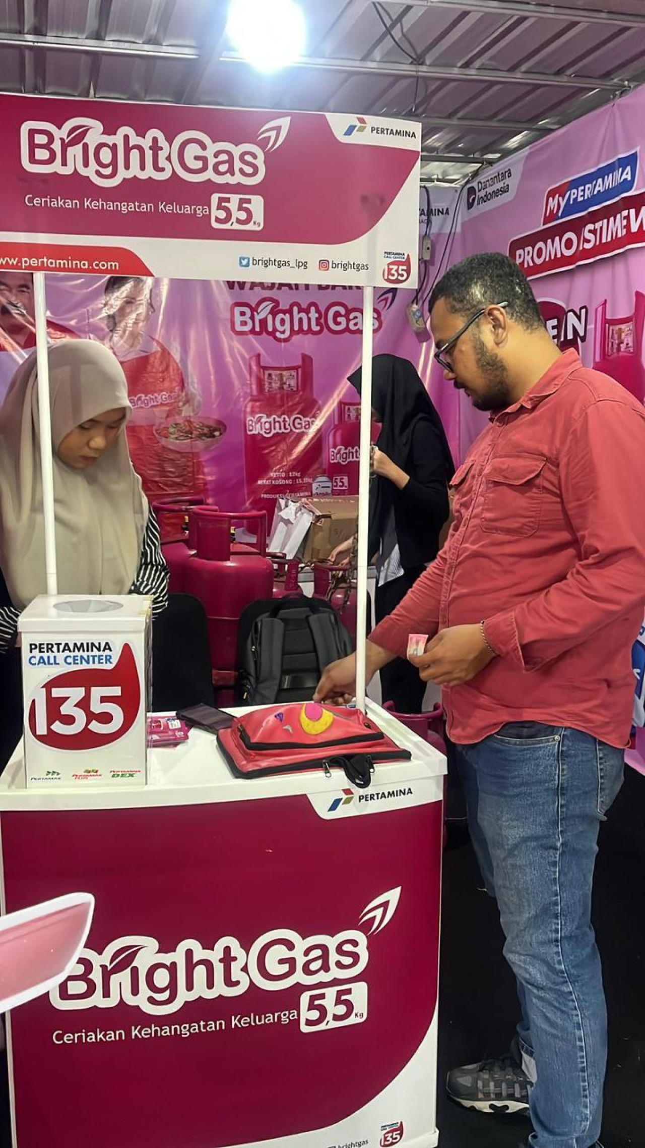 Bright Gas Semarakkan Bazaar Ramadan Bersama UMKM Surabaya