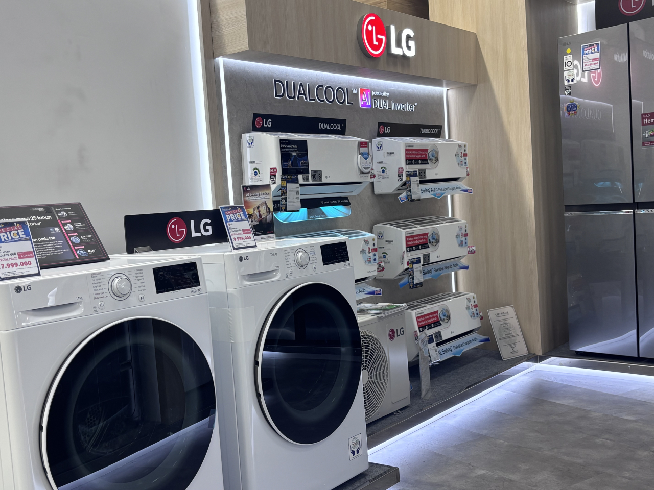 LG Hadirkan Ekosistem Rumah Pintar Berbasis AI di Surabaya