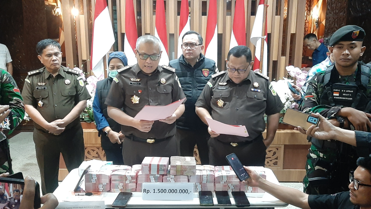 Asisten Intelijen Kejaksaan Tinggi Jawa Timur, Pri Wijeksono, S.H., M.H.